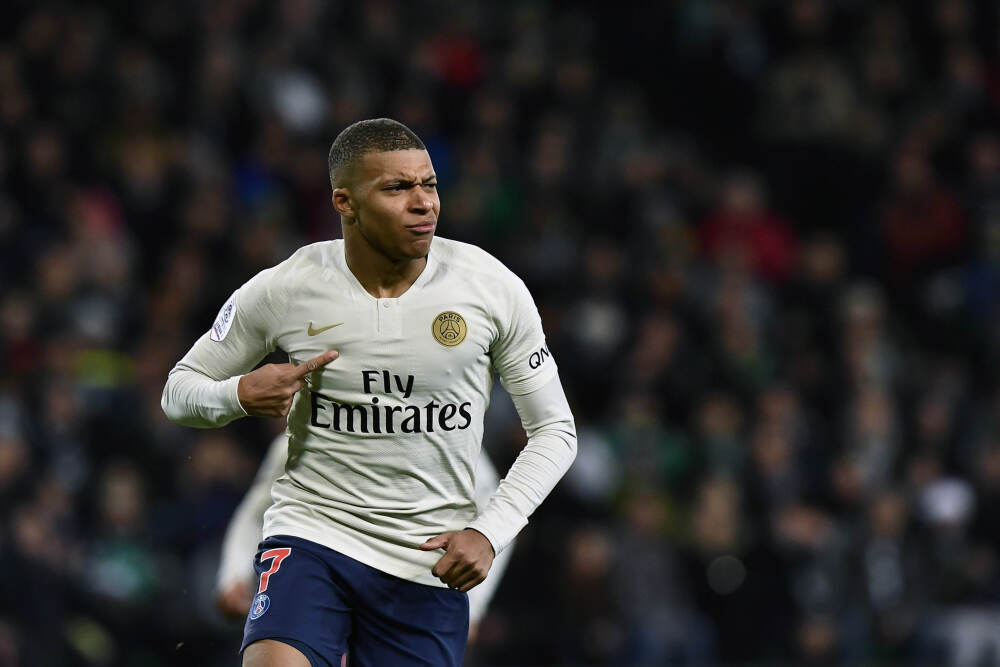 媒体人：罗威轮换还上杨瀚森挺意外 锋线没人斯普利特祭双塔奇招